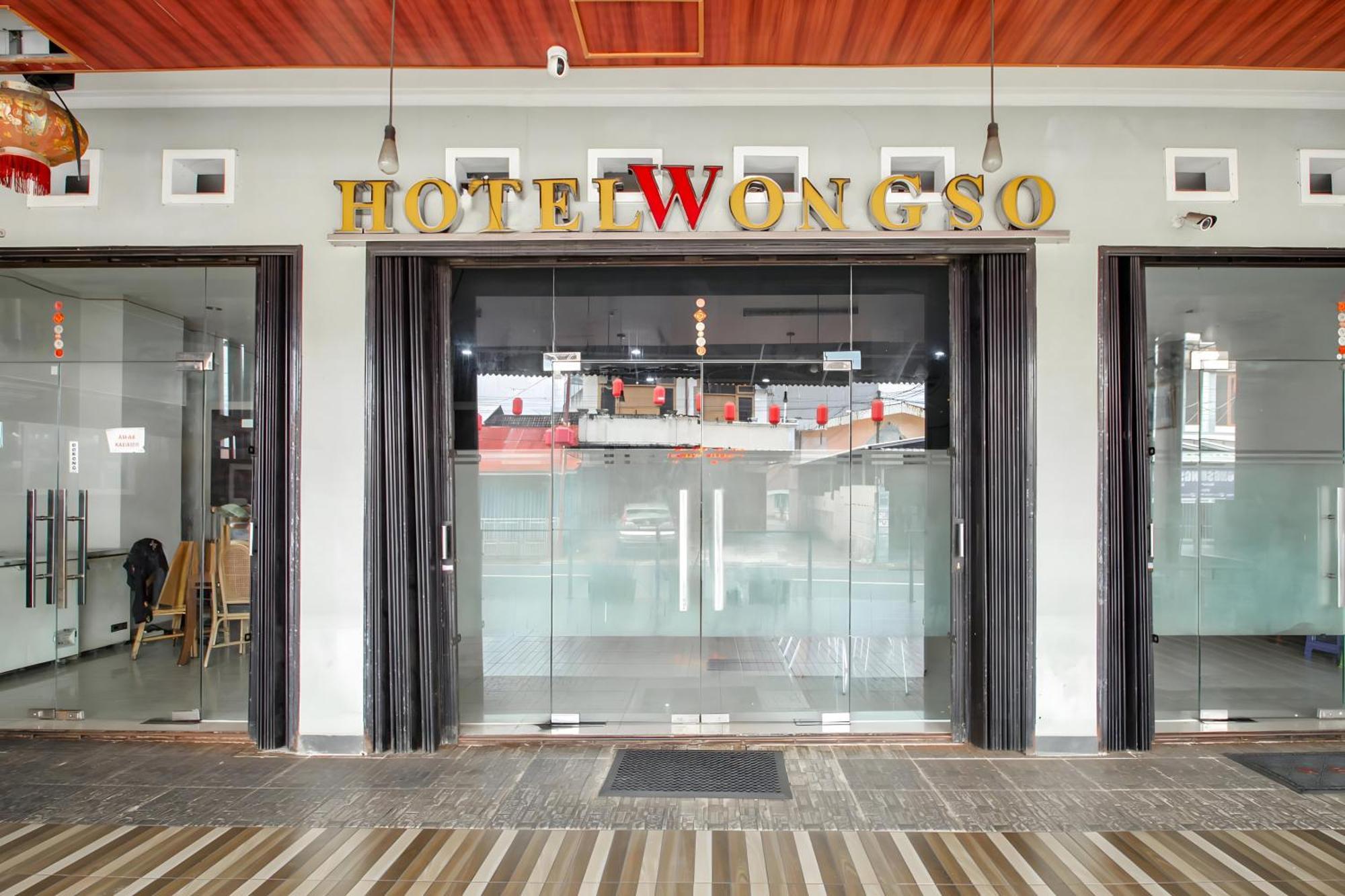 Capital O 93589 Hotel Wongso Syariah Pangkal Pinang Bagian luar foto