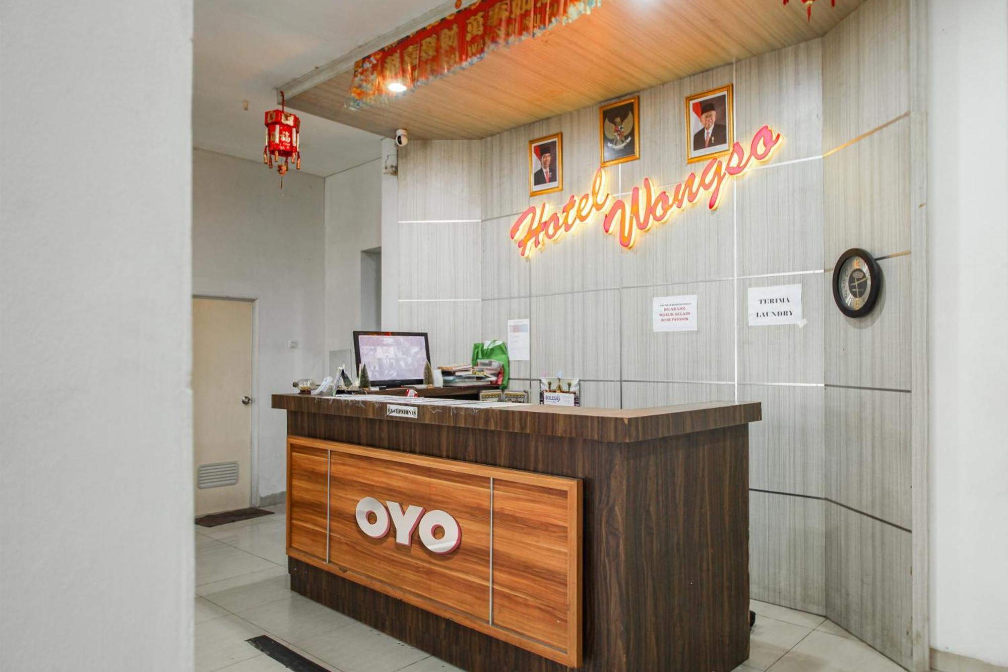 Capital O 93589 Hotel Wongso Syariah Pangkal Pinang Bagian luar foto