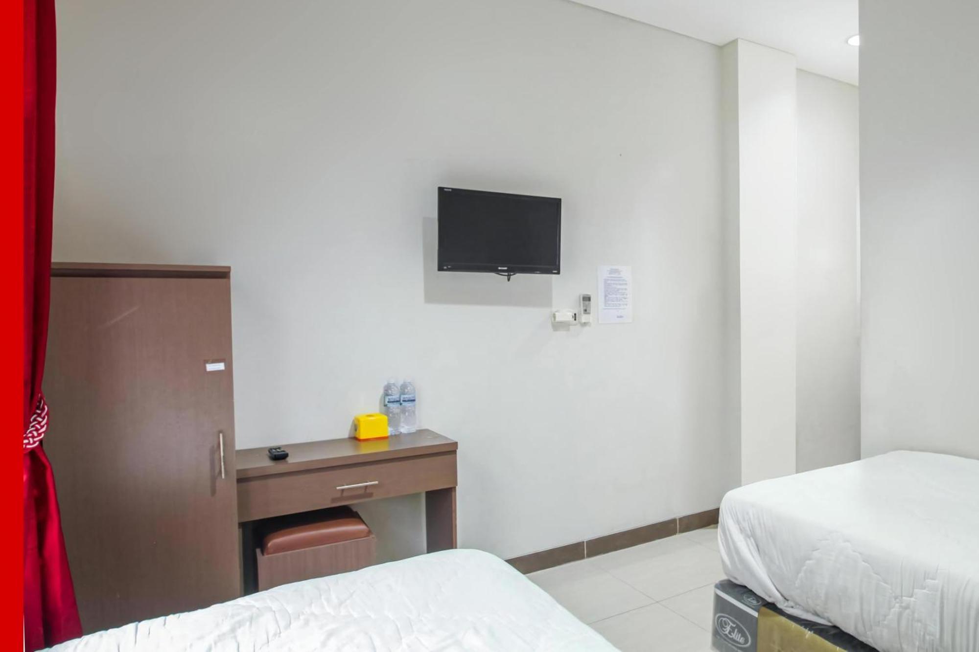 Capital O 93589 Hotel Wongso Syariah Pangkal Pinang Bagian luar foto